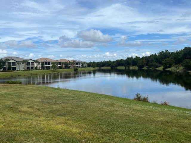 Clubside at Country Club East Condominium Association